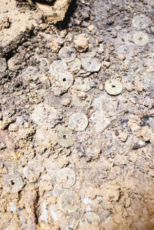 Only Song Dynasty coins have been found in this Ming Dynasty tomb