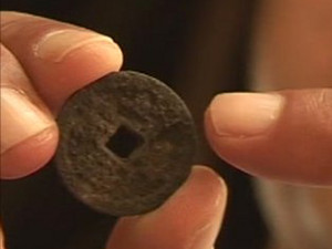 Yongle tongbao coin unearthed by Kenyan and Chinese archaeologists in Malindi in 2010